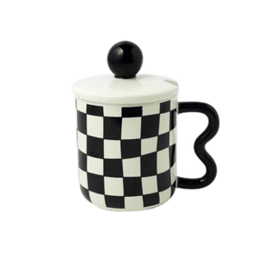 Checkered ceramic mug cup