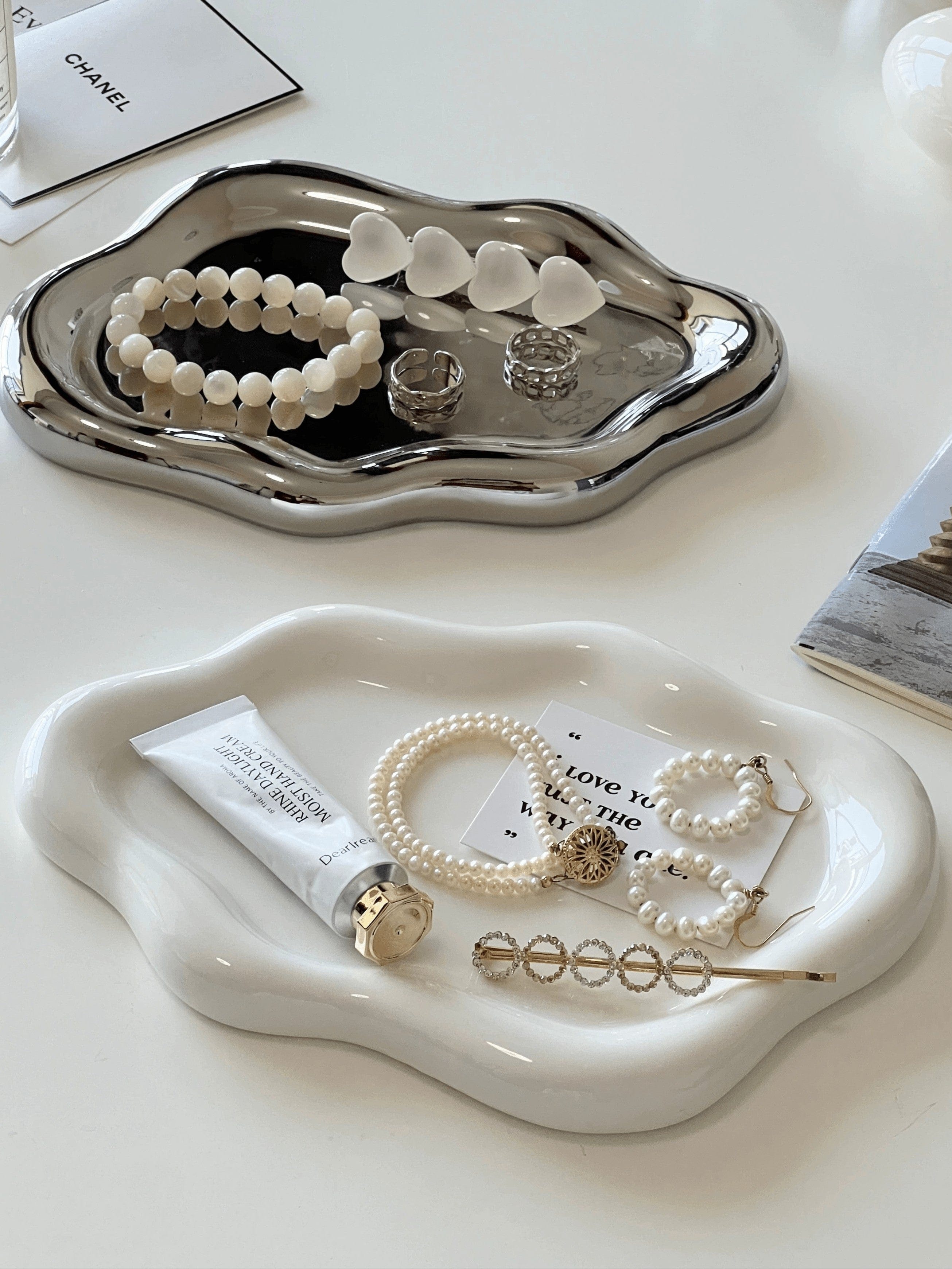 White ceramic cloud tray with a wavy organic edge design perfect for serving or display purposes
