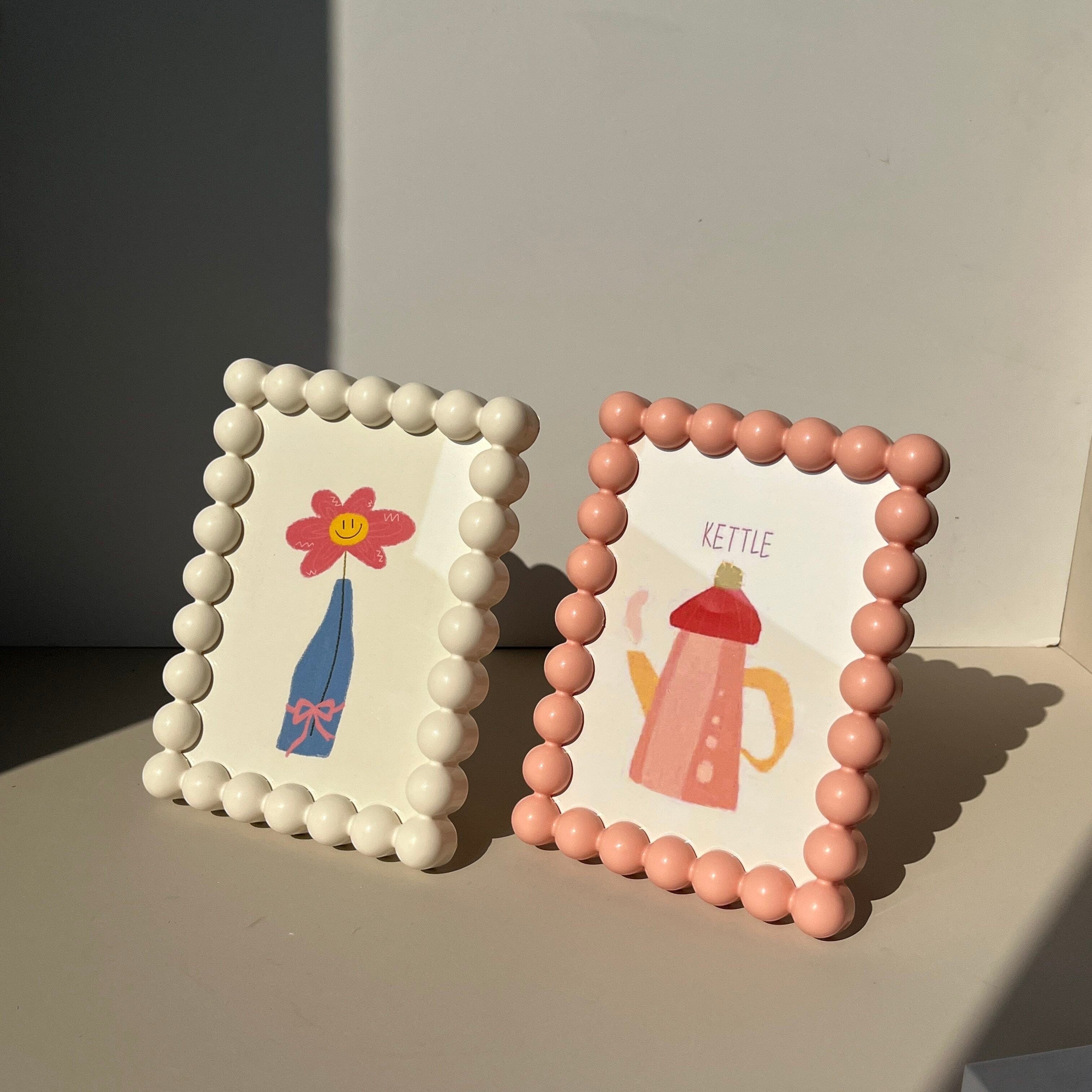 Beaded Retro Picture Frame