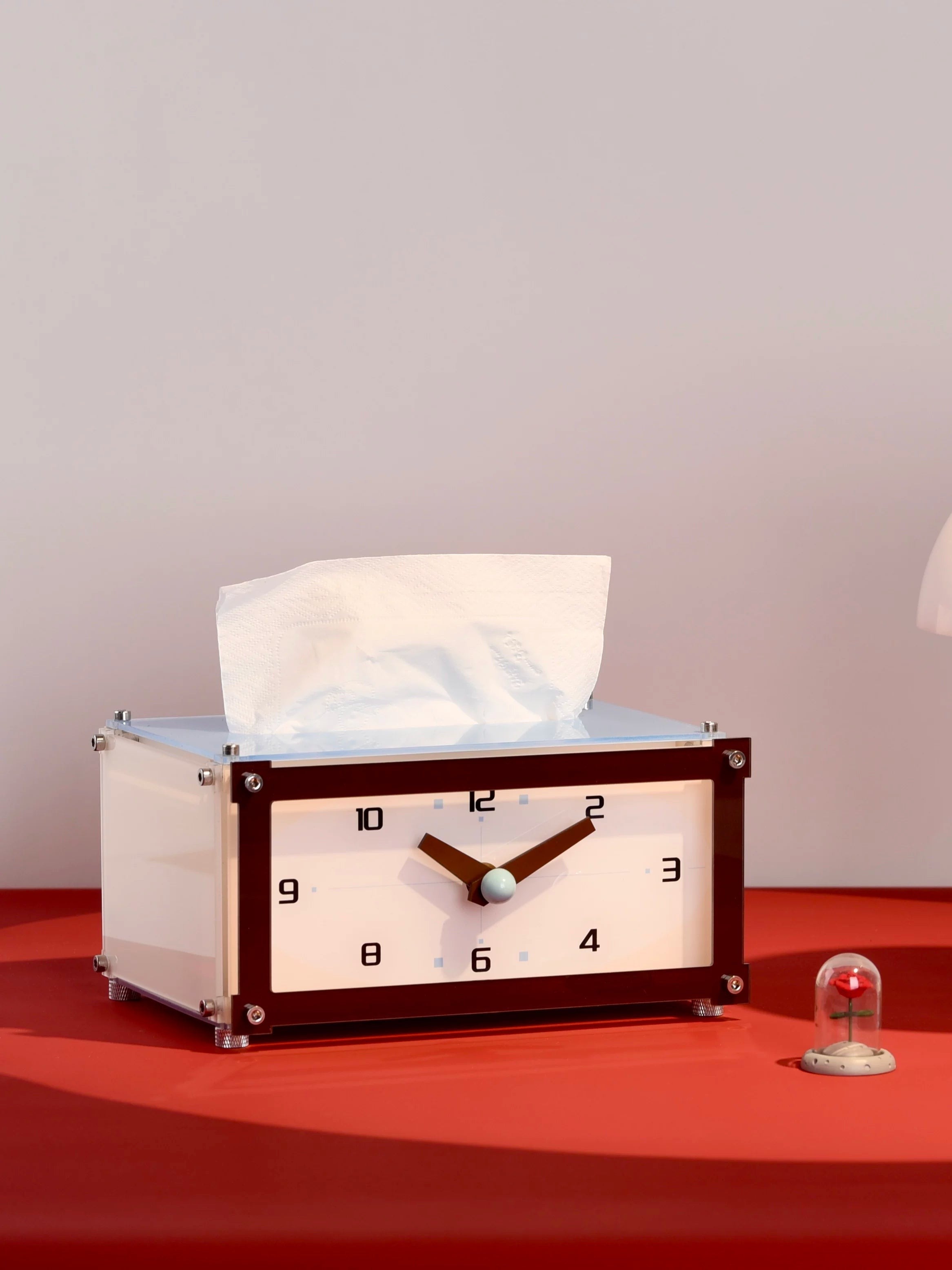 Retro Table Clock Tissue Box