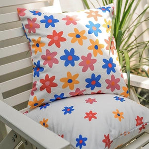 Daisy Floral Pattern Throw Pillow - Homelivy