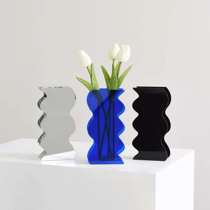 Wavy Acrylic Flower Vase