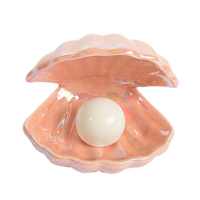 Seashell Wall Light - LED Pearl Shell Lamp - Gear Elevation Seashell Wall Light - LED Pearl Shell Lamp - Gear Elevation